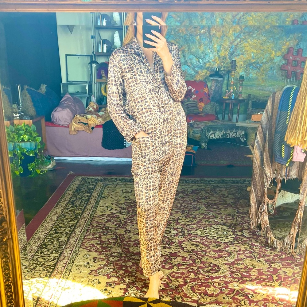 Cali Dreaming - Silk leopard jumpsuit